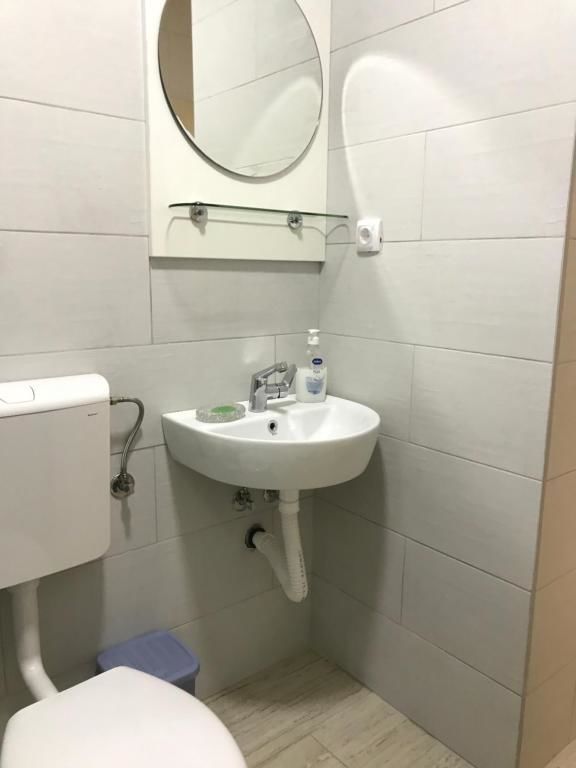 Апартаменты Dimitris City Center Studio Тиват-20